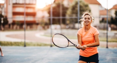 young-girl-playing-tennis